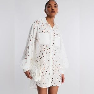 BCBGMAXAZRIA shirt dress .. size SMALL.. oversized look ..Super fun!